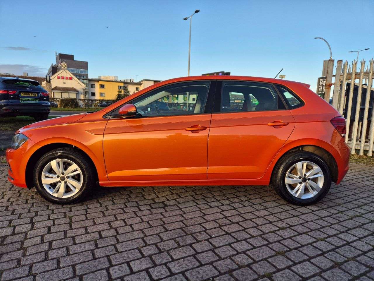 2019 VOLKSWAGEN POLO 2019 VOLKSWAGEN POLO
