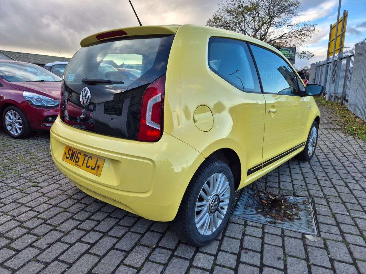 2016 VOLKSWAGEN UP! 2016 VOLKSWAGEN UP!