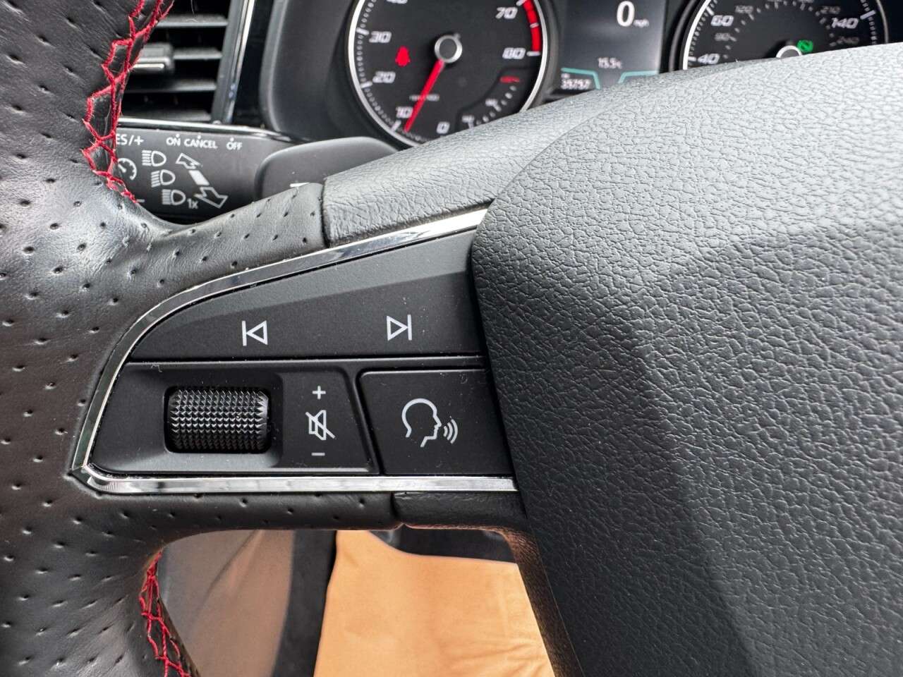 2020 SEAT LEON 2020 SEAT LEON