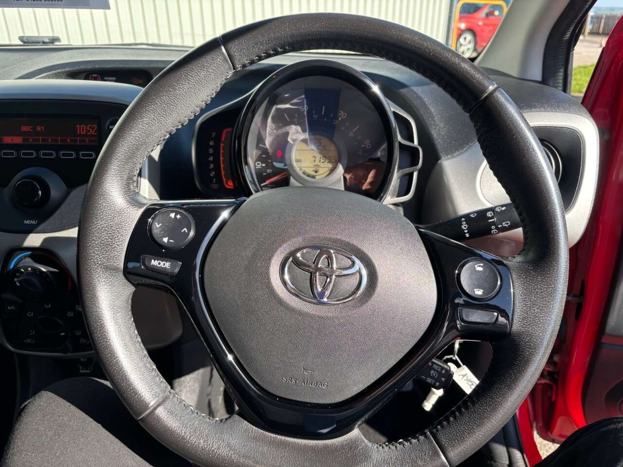 2016 TOYOTA AYGO 2016 TOYOTA AYGO