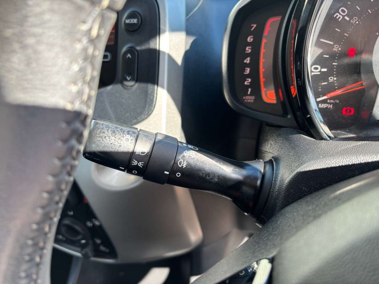 2016 TOYOTA AYGO 2016 TOYOTA AYGO