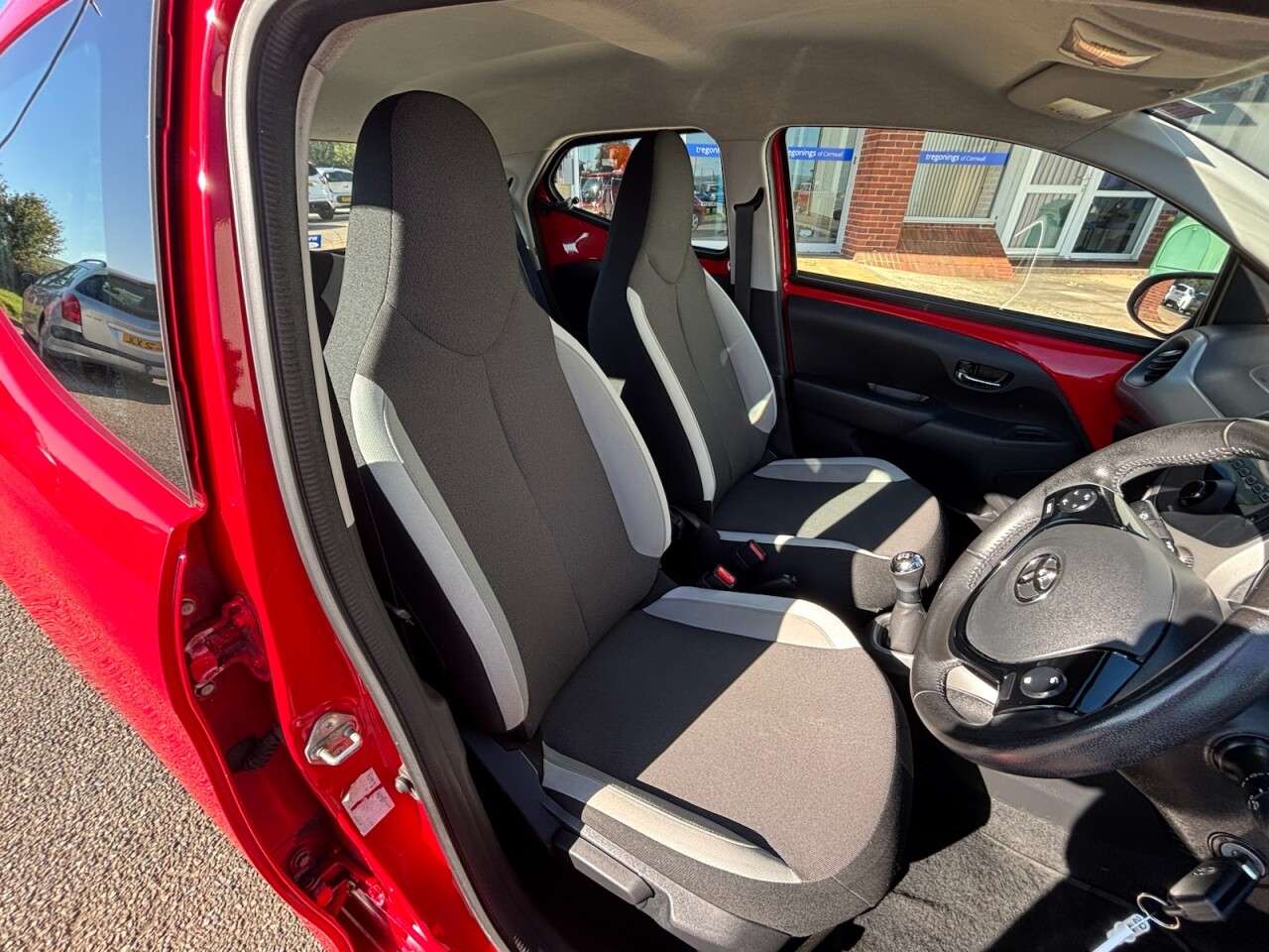 2016 TOYOTA AYGO 2016 TOYOTA AYGO