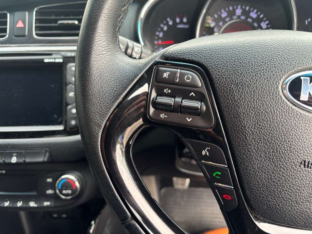 2014 KIA PROCEED 2014 KIA PROCEED