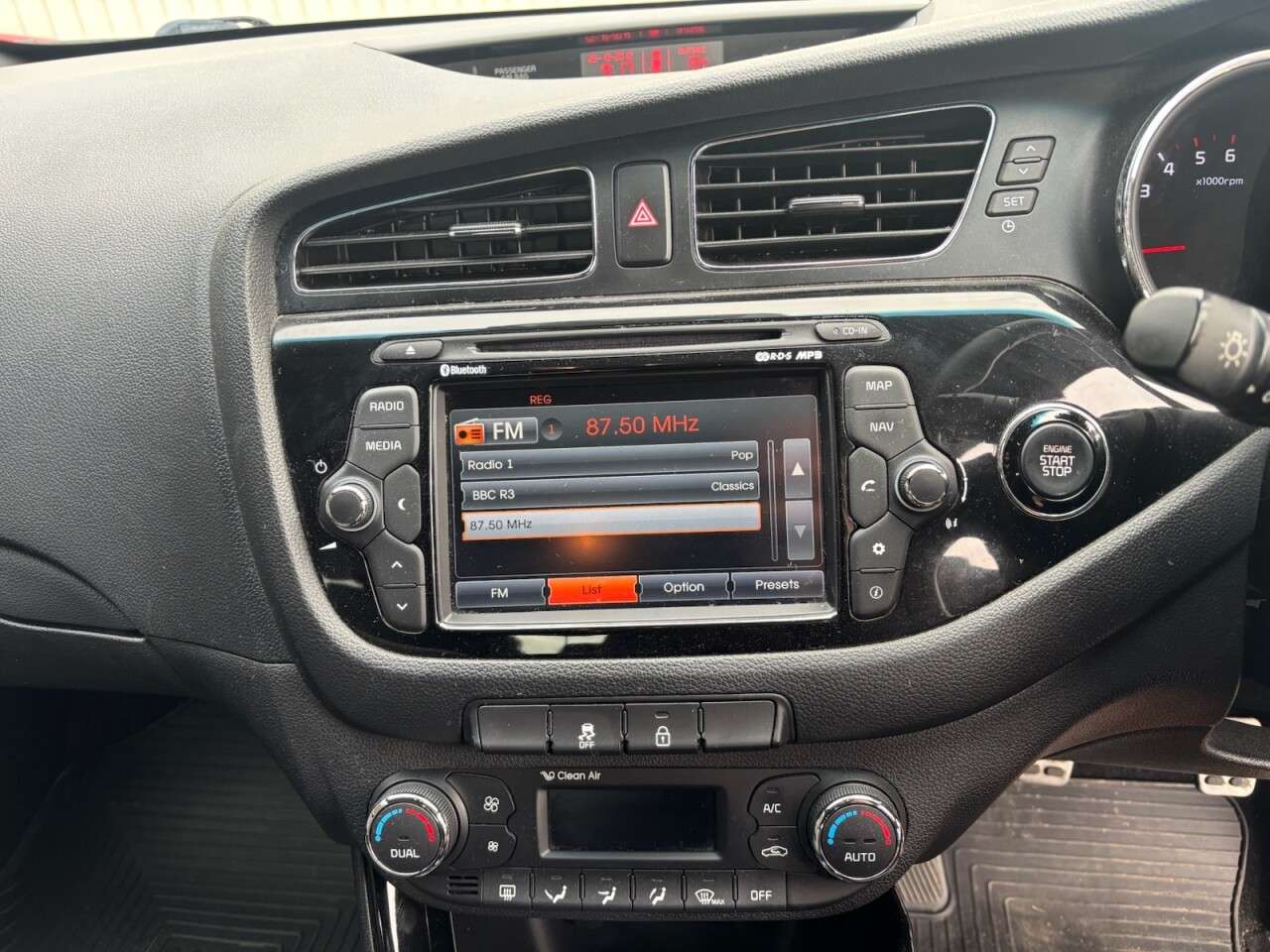 2014 KIA PROCEED 2014 KIA PROCEED