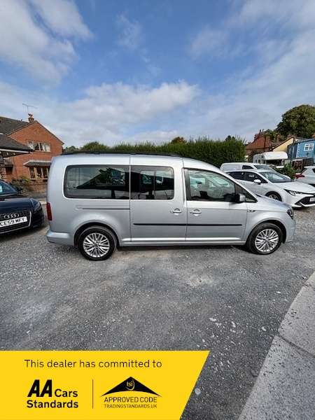 2015 VOLKSWAGEN CADDY MAXI LIFE 2015 VOLKSWAGEN CADDY MAXI LIFE