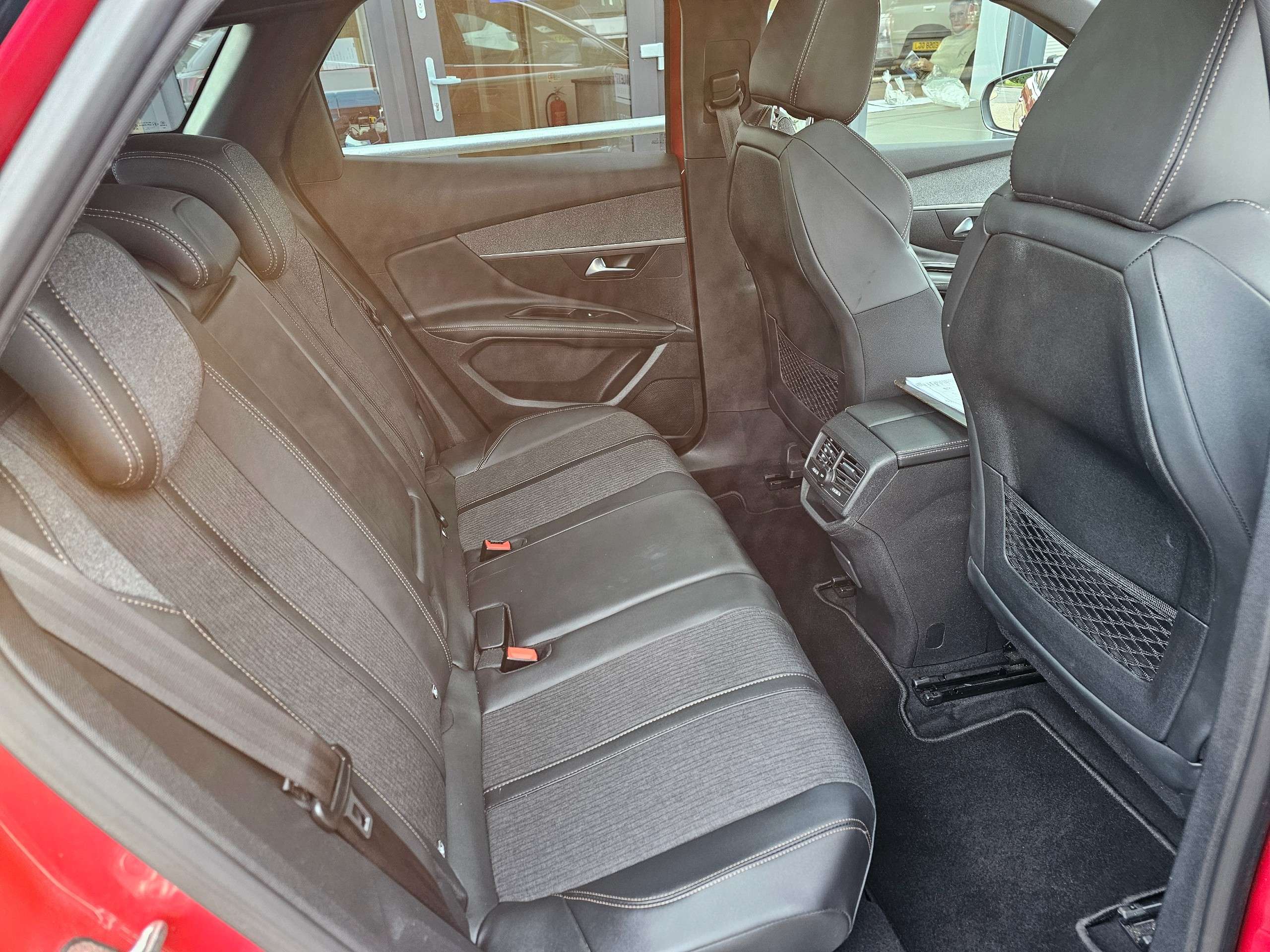 2019 PEUGEOT 3008 2019 PEUGEOT 3008