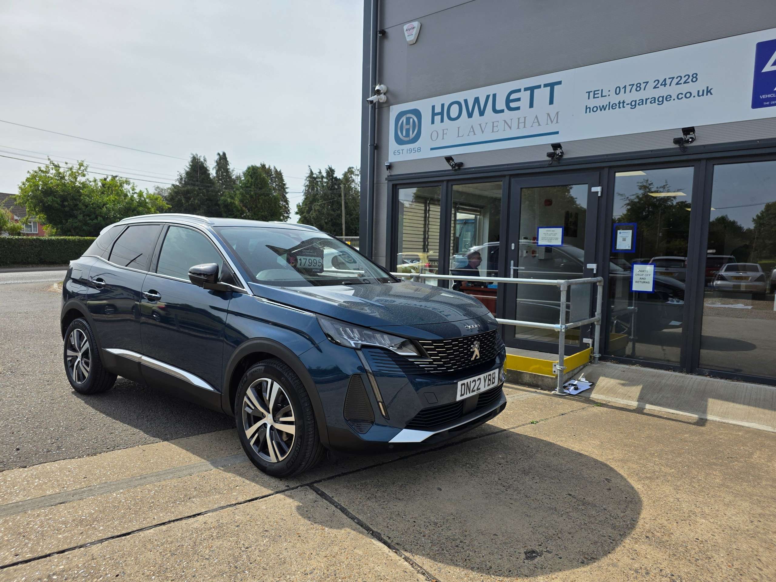 2022 PEUGEOT 3008 2022 PEUGEOT 3008