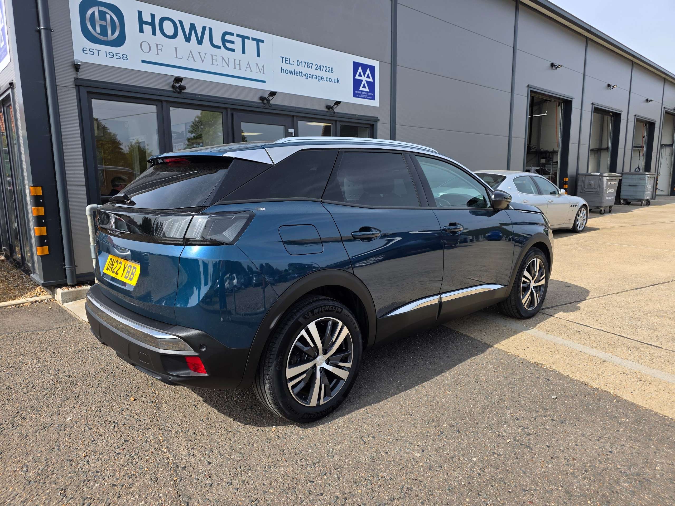 2022 PEUGEOT 3008 2022 PEUGEOT 3008