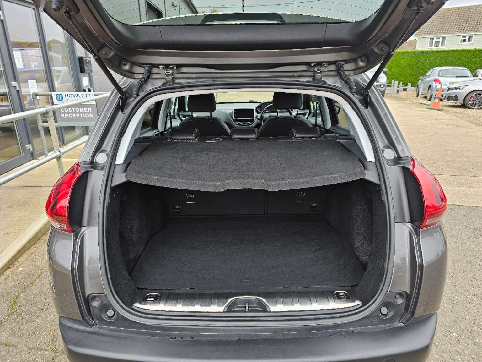 2018 PEUGEOT 2008 2018 PEUGEOT 2008