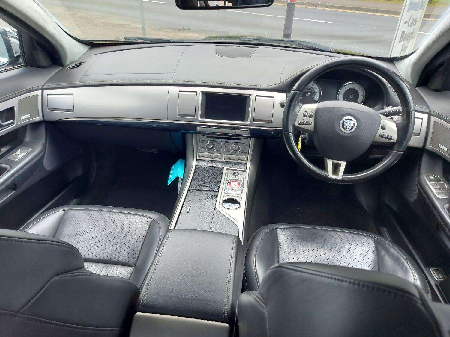 2009 JAGUAR XF 2009 JAGUAR XF