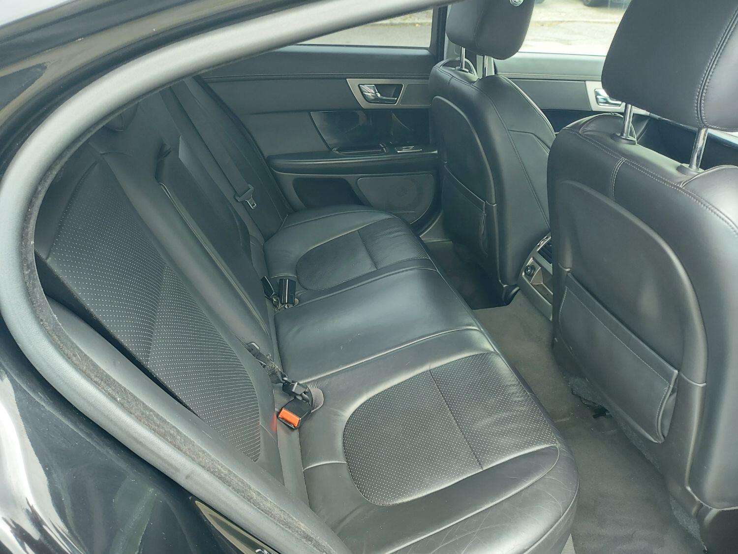 2009 JAGUAR XF 2009 JAGUAR XF