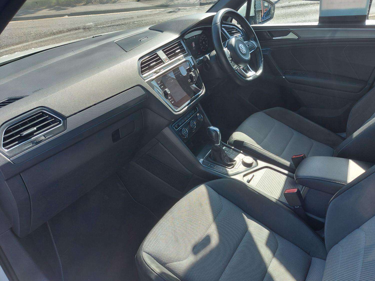 2017 VOLKSWAGEN TIGUAN 2017 VOLKSWAGEN TIGUAN