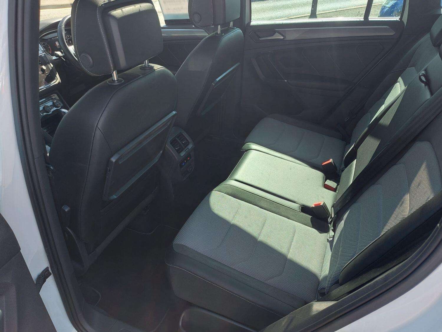 2017 VOLKSWAGEN TIGUAN 2017 VOLKSWAGEN TIGUAN