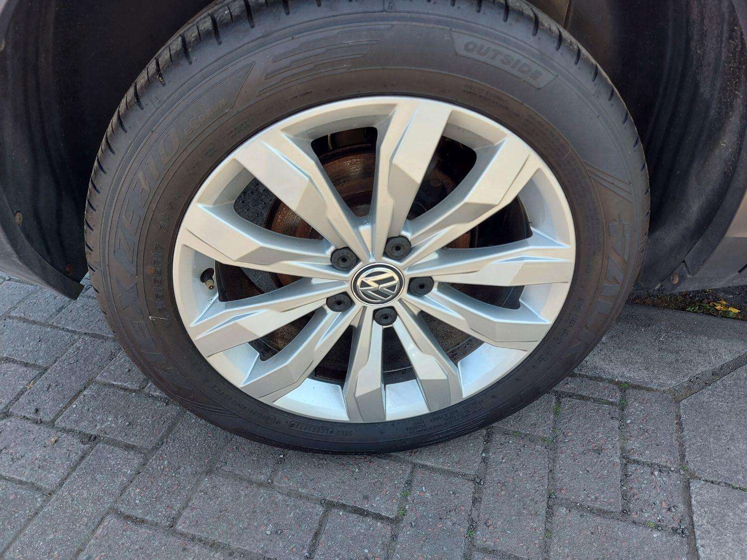 2020 VOLKSWAGEN T-ROC 2020 VOLKSWAGEN T-ROC