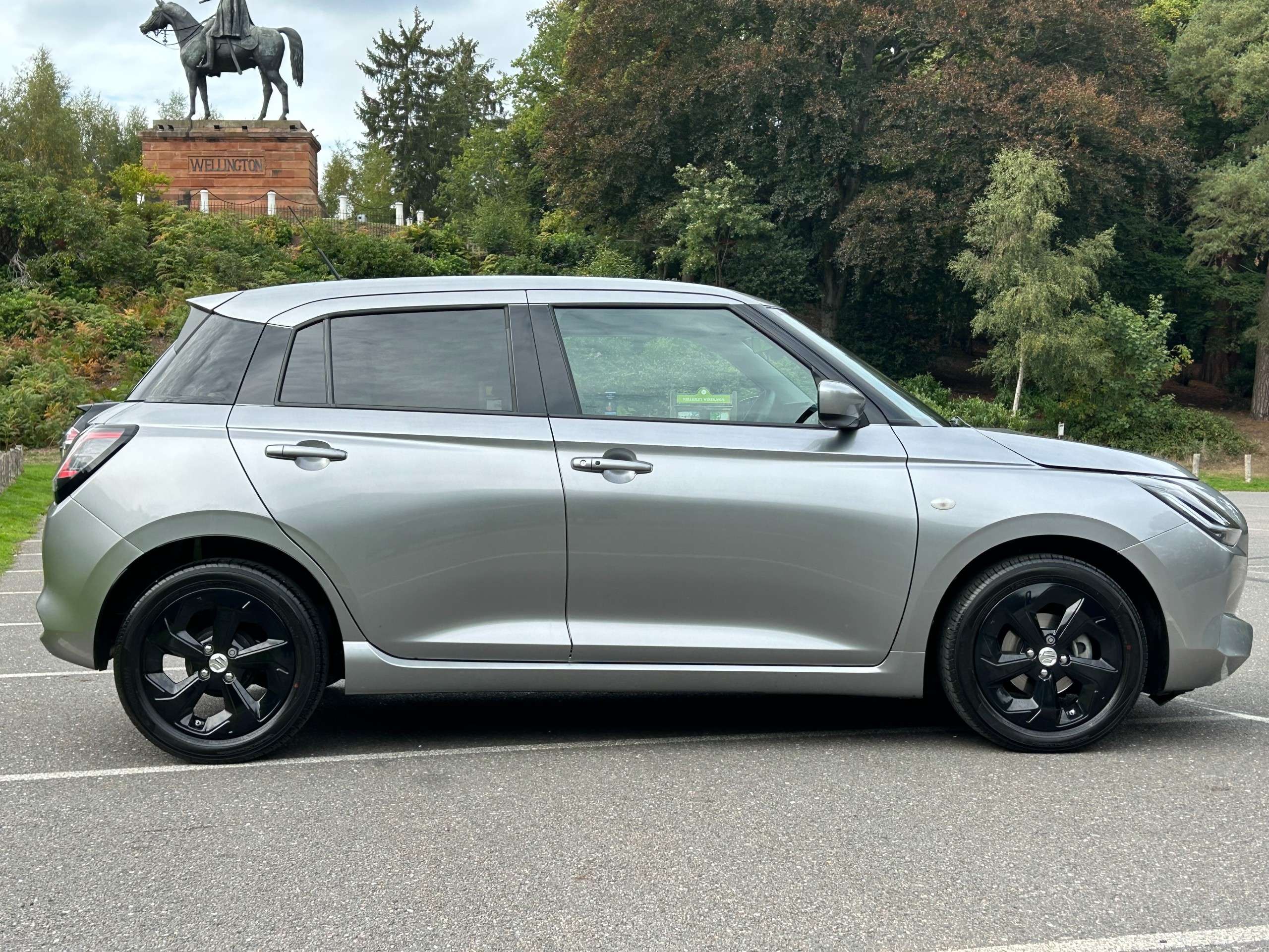2025 SUZUKI SWIFT 2025 SUZUKI SWIFT