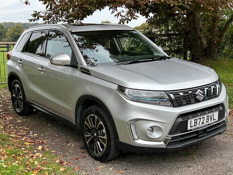 Check out this Suzuki Vitara 2022 Hybrid Electric Automatic