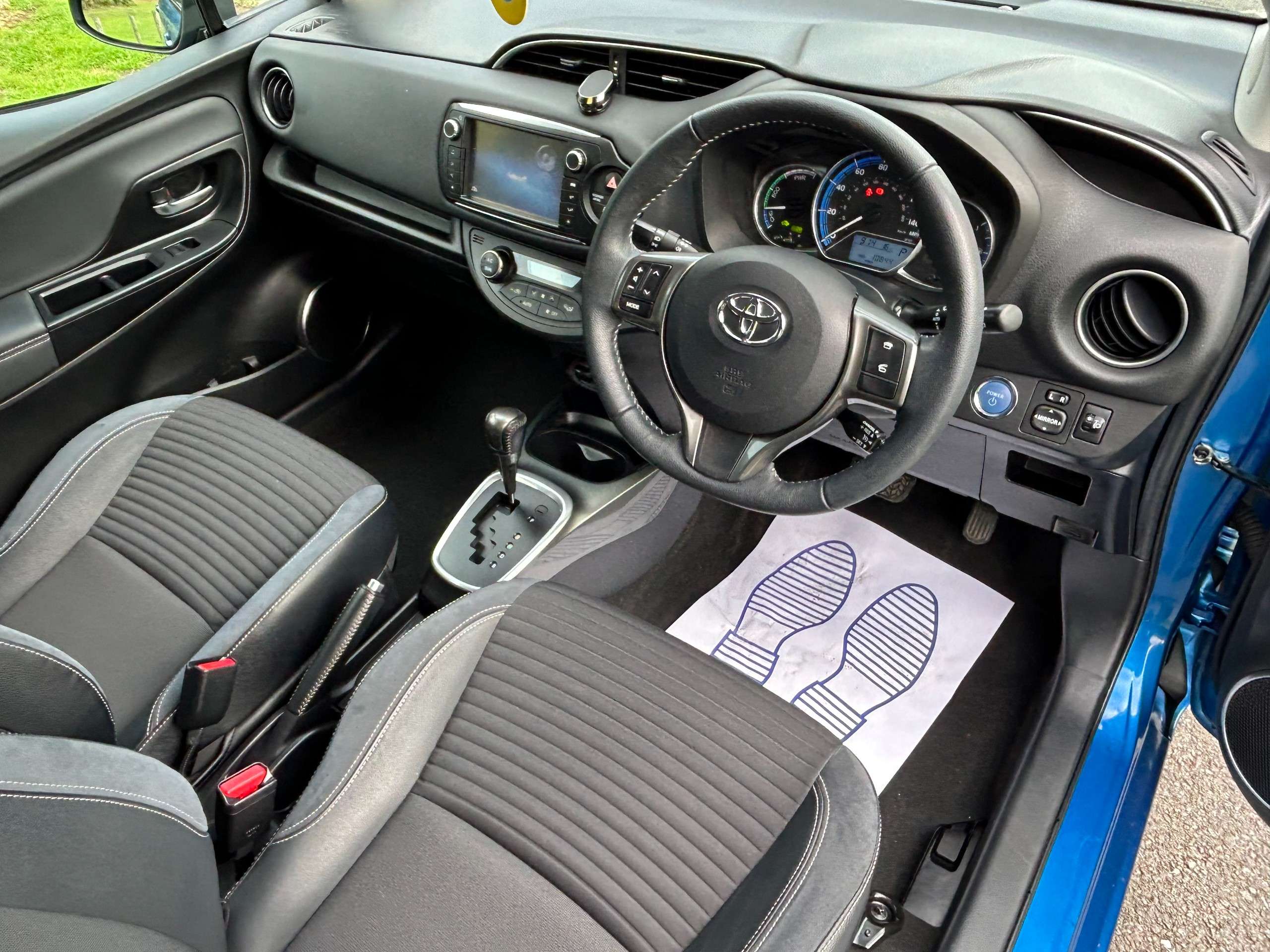 2014 TOYOTA YARIS 2014 TOYOTA YARIS