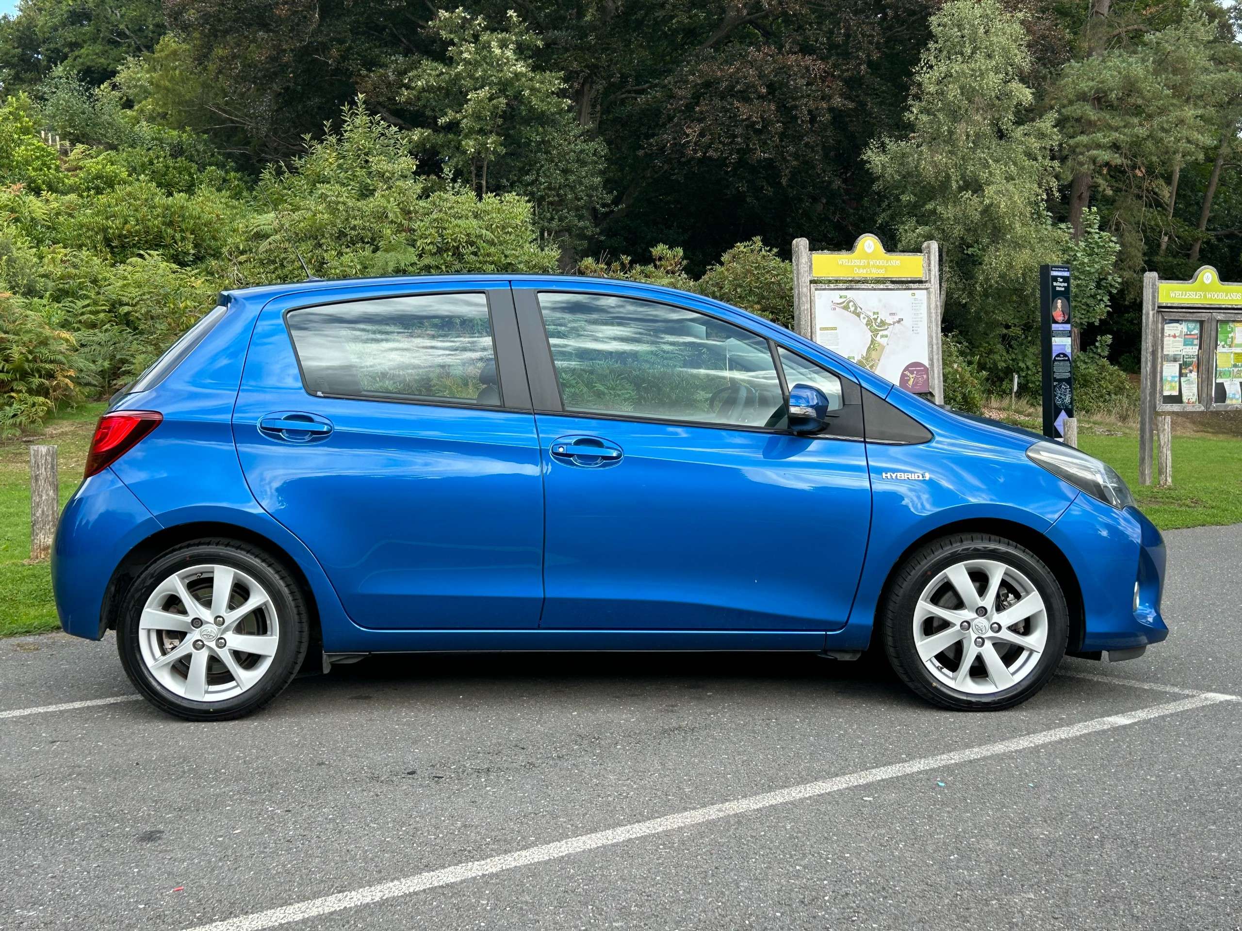 2014 TOYOTA YARIS 2014 TOYOTA YARIS