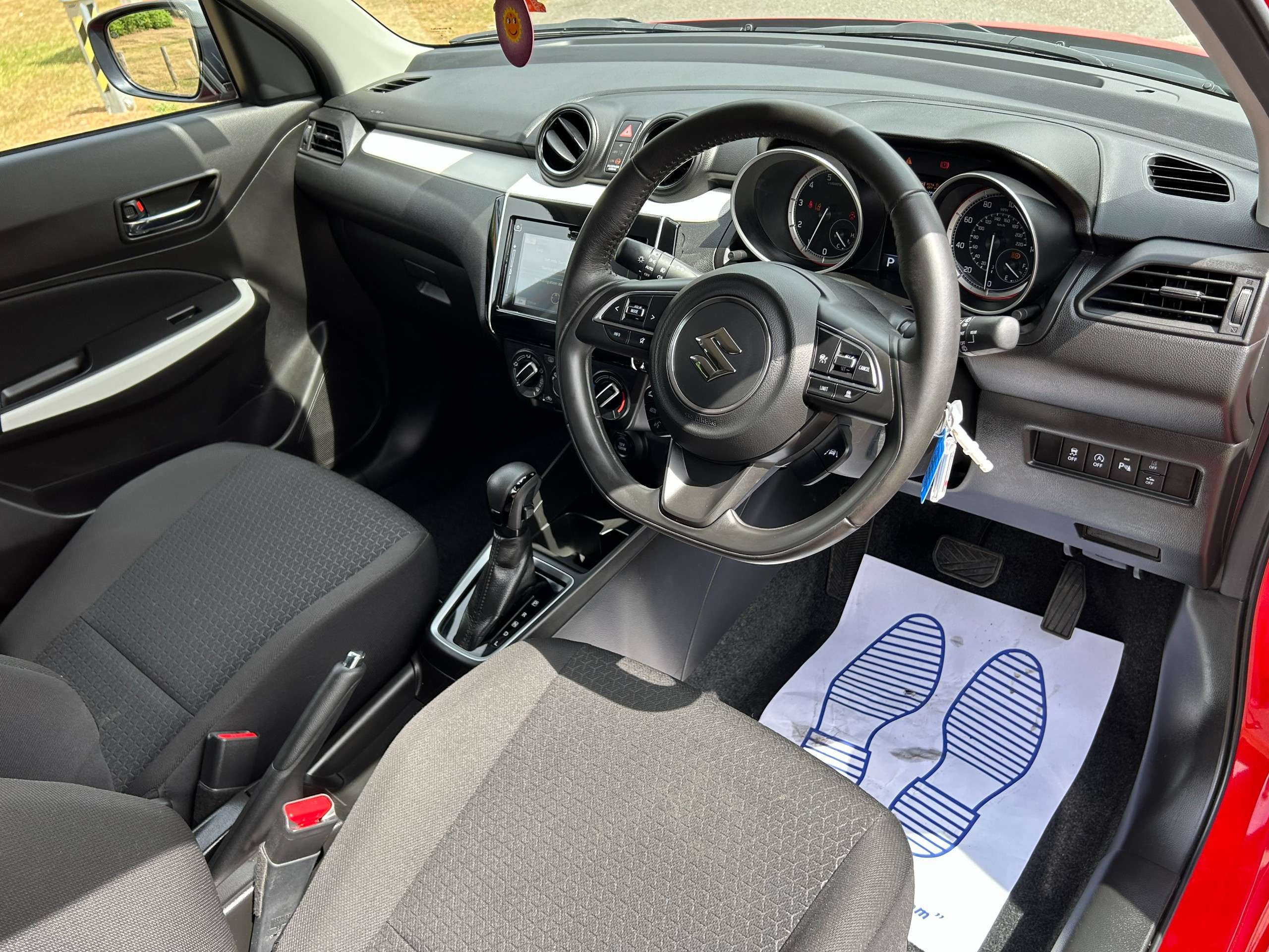 2023 SUZUKI SWIFT 2023 SUZUKI SWIFT