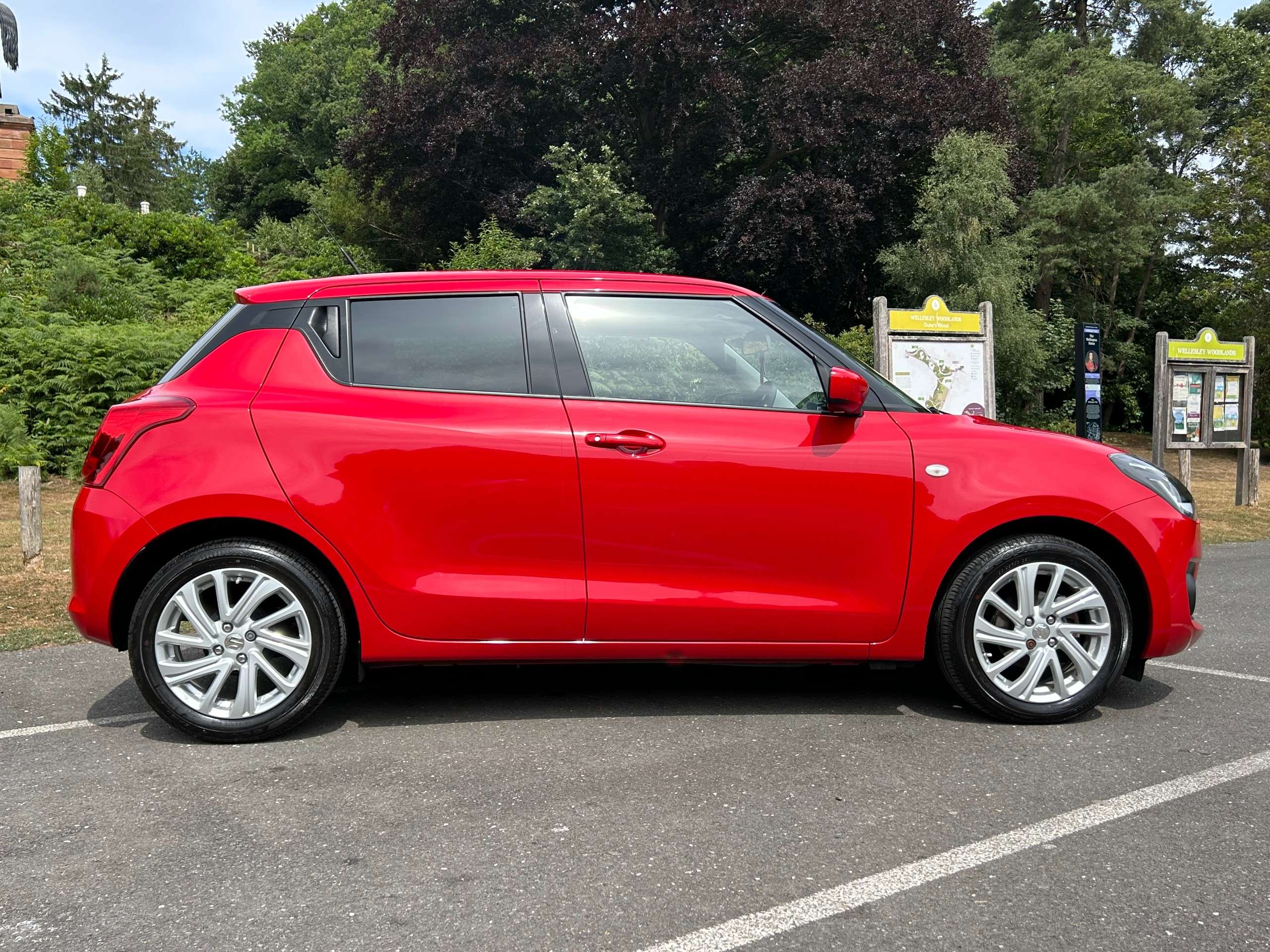 2023 SUZUKI SWIFT 2023 SUZUKI SWIFT