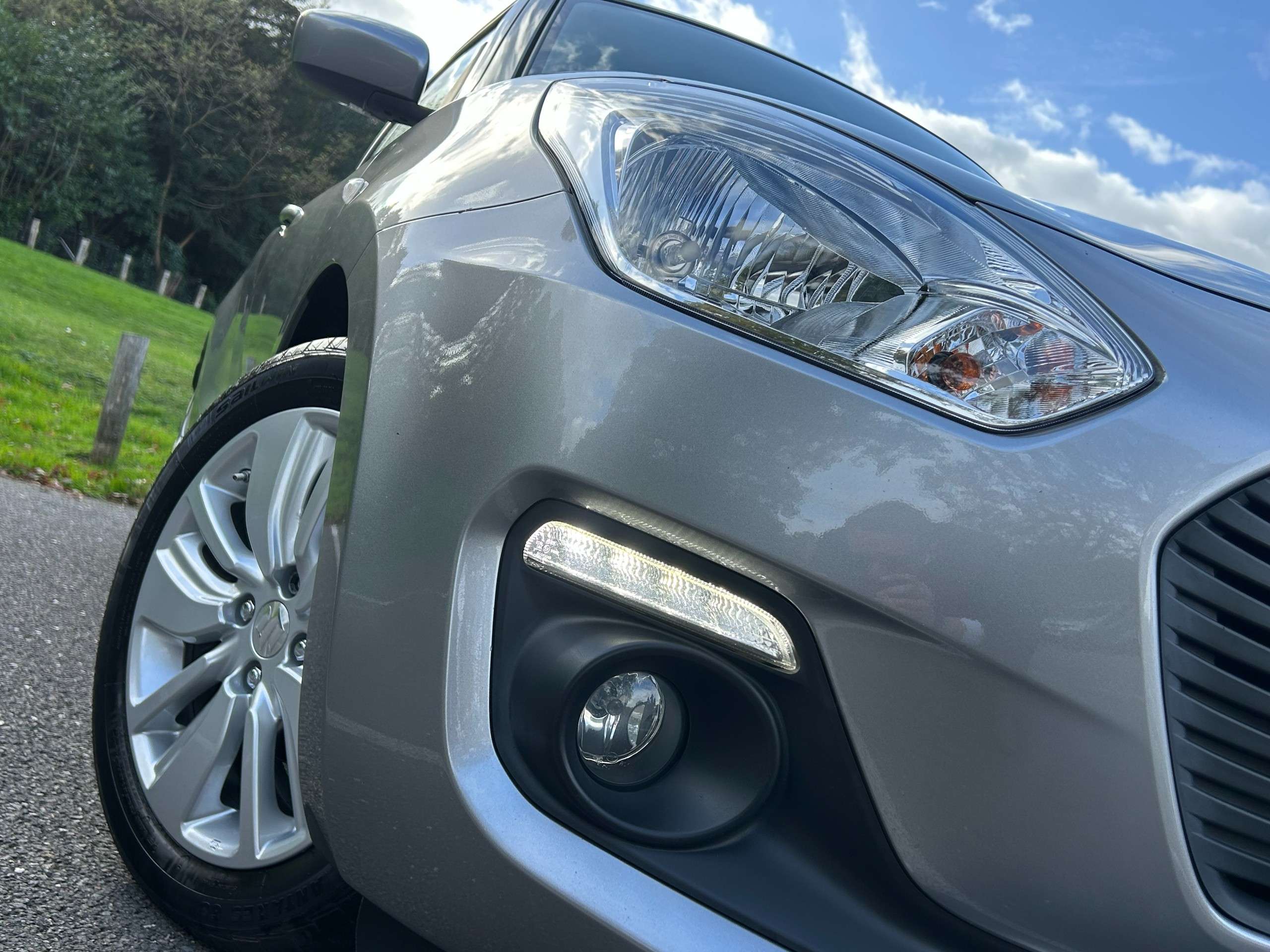 2018 SUZUKI SWIFT 2018 SUZUKI SWIFT