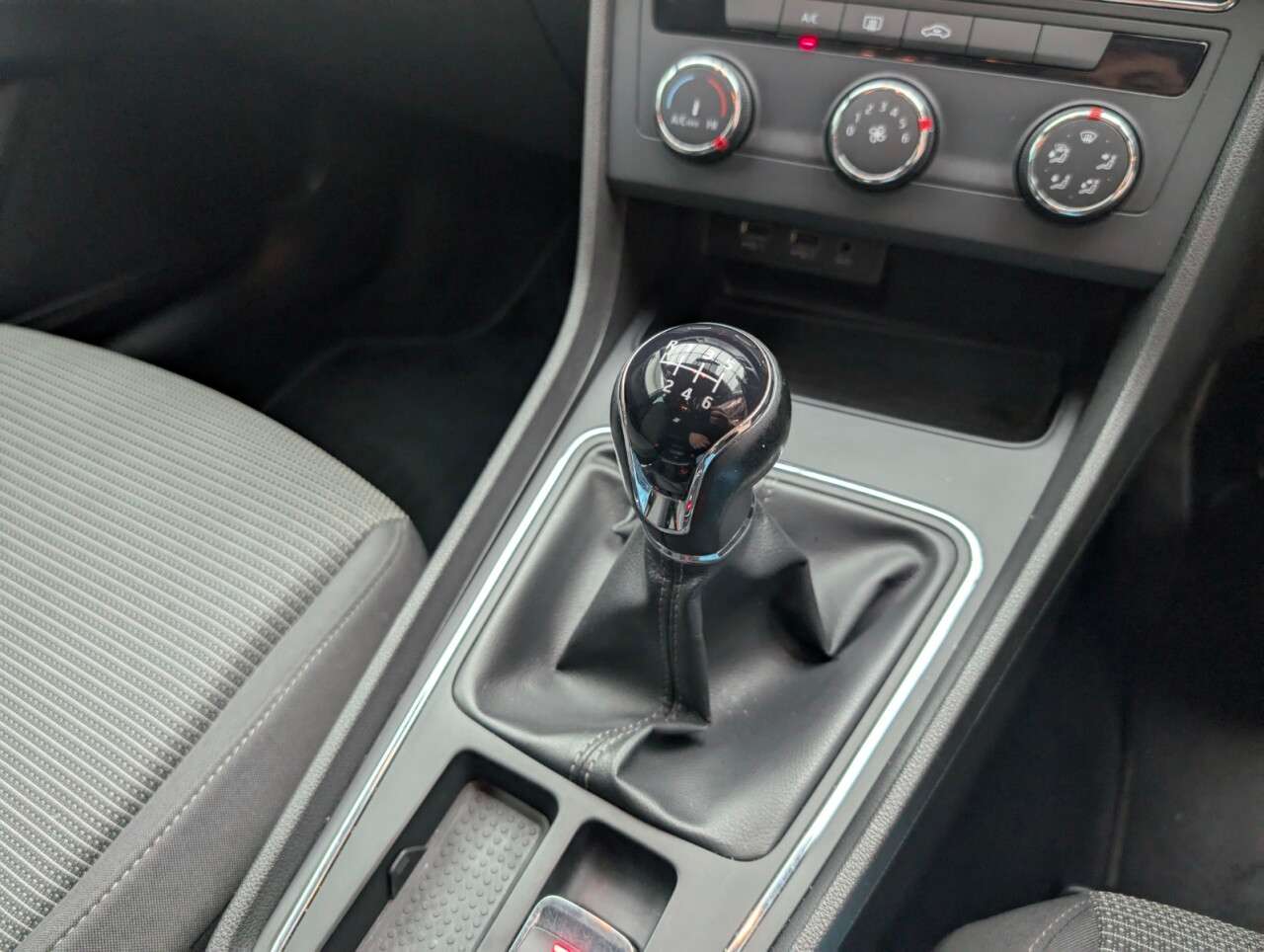 2019 SEAT LEON 2019 SEAT LEON