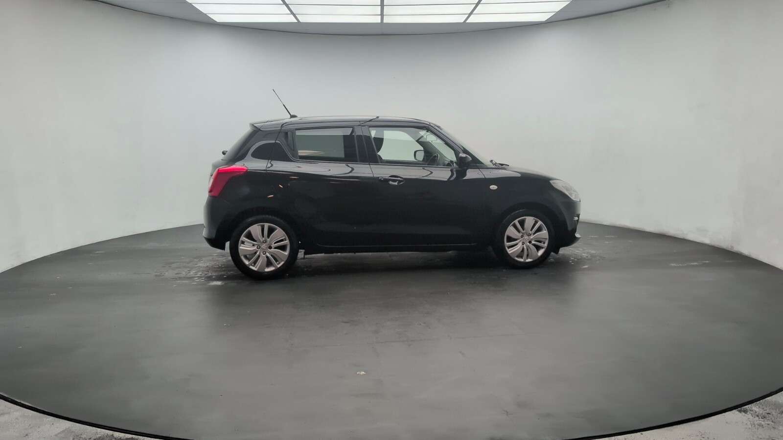 2019 SUZUKI SWIFT 2019 SUZUKI SWIFT