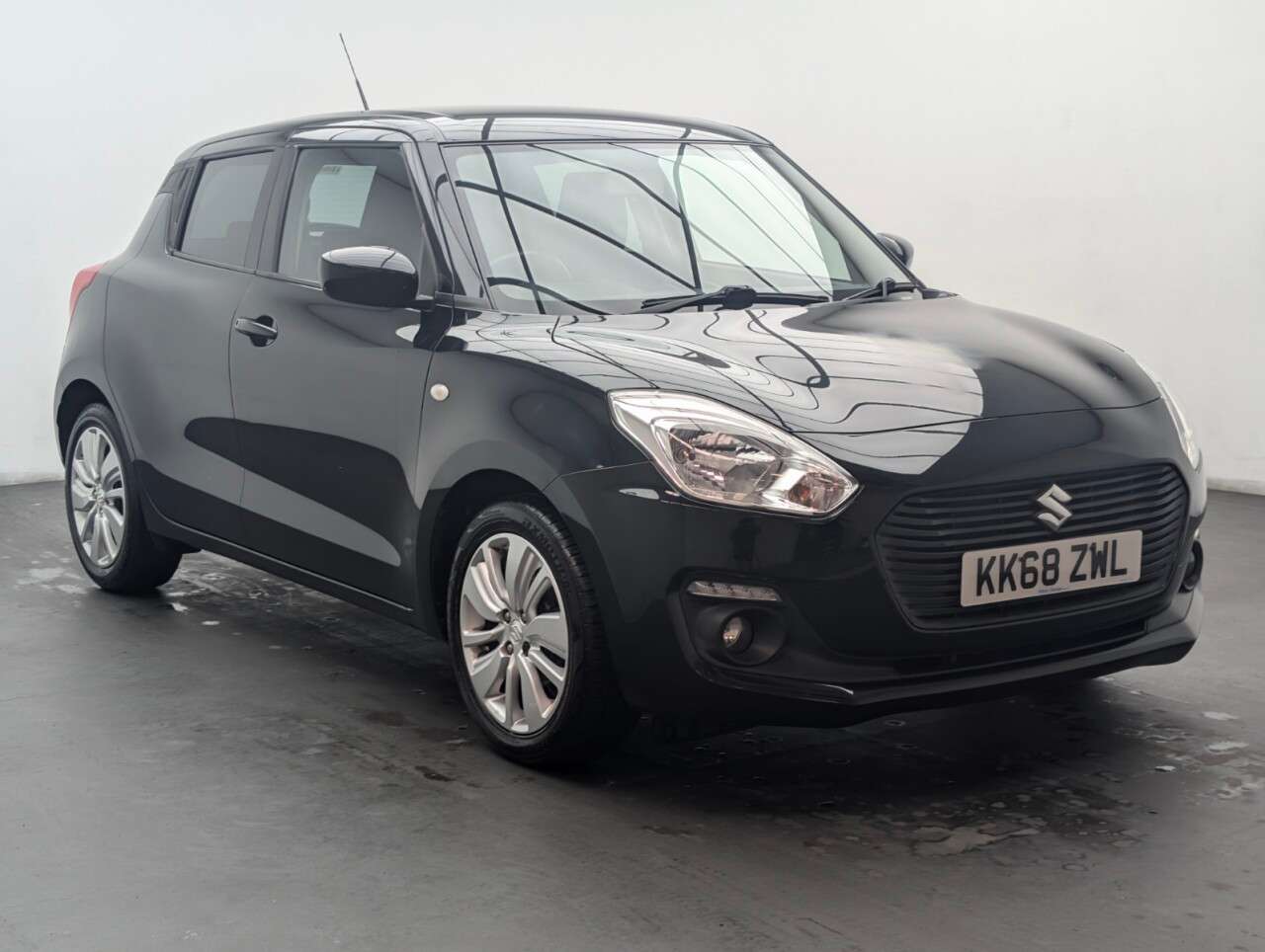 2019 SUZUKI SWIFT 2019 SUZUKI SWIFT