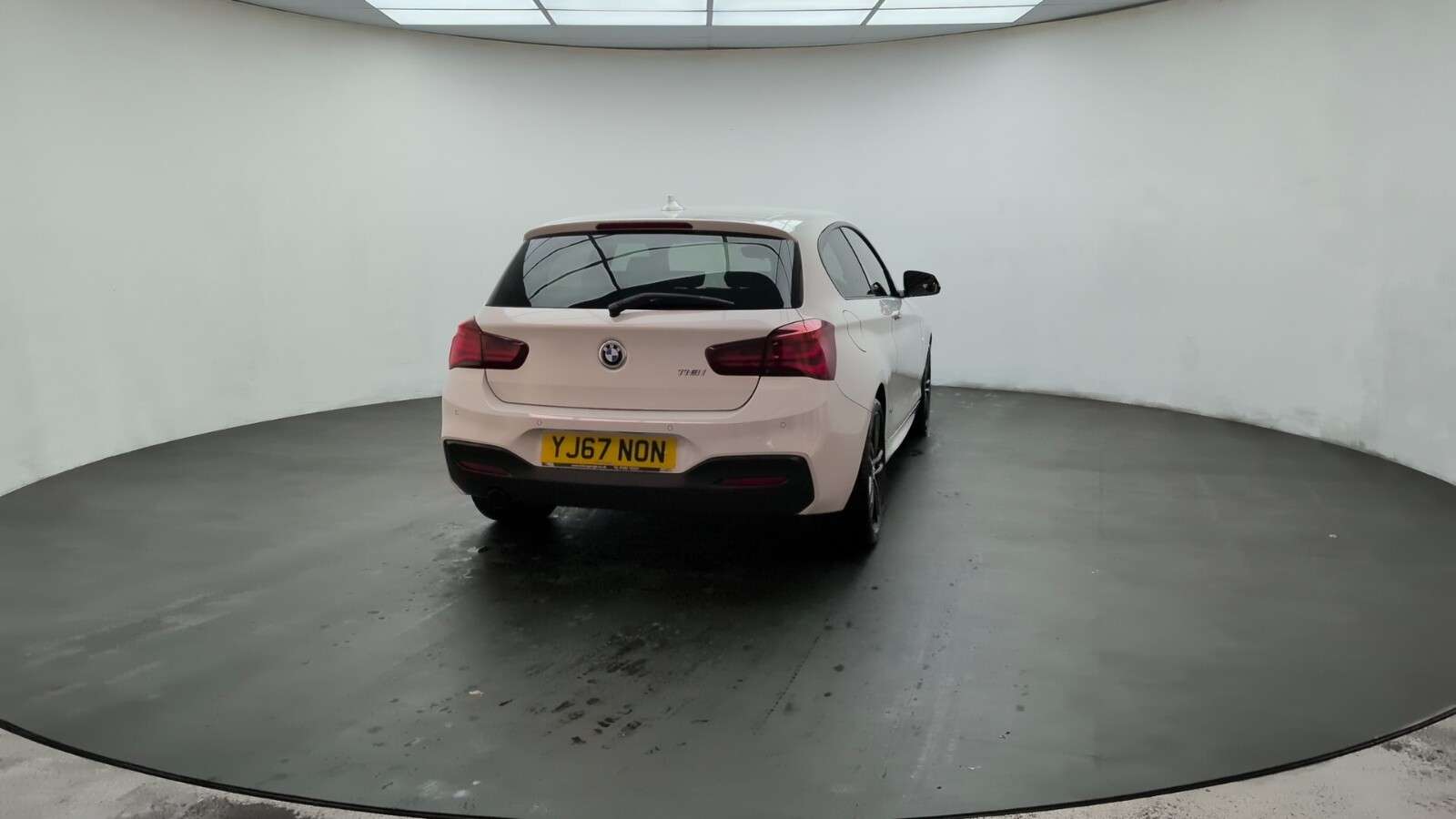 2018 BMW 1 SERIES 2018 BMW 1 SERIES