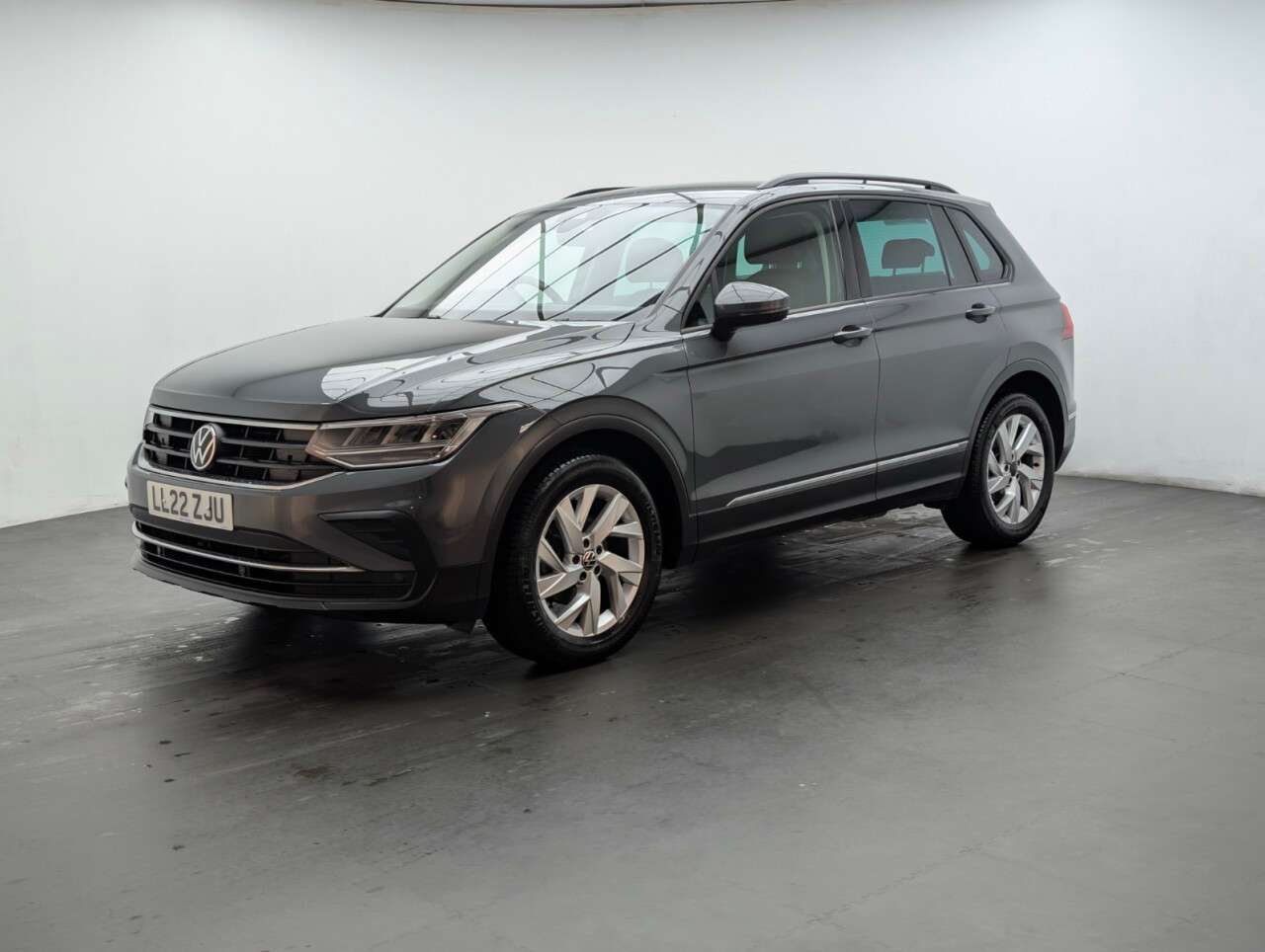 2022 VOLKSWAGEN TIGUAN 2022 VOLKSWAGEN TIGUAN