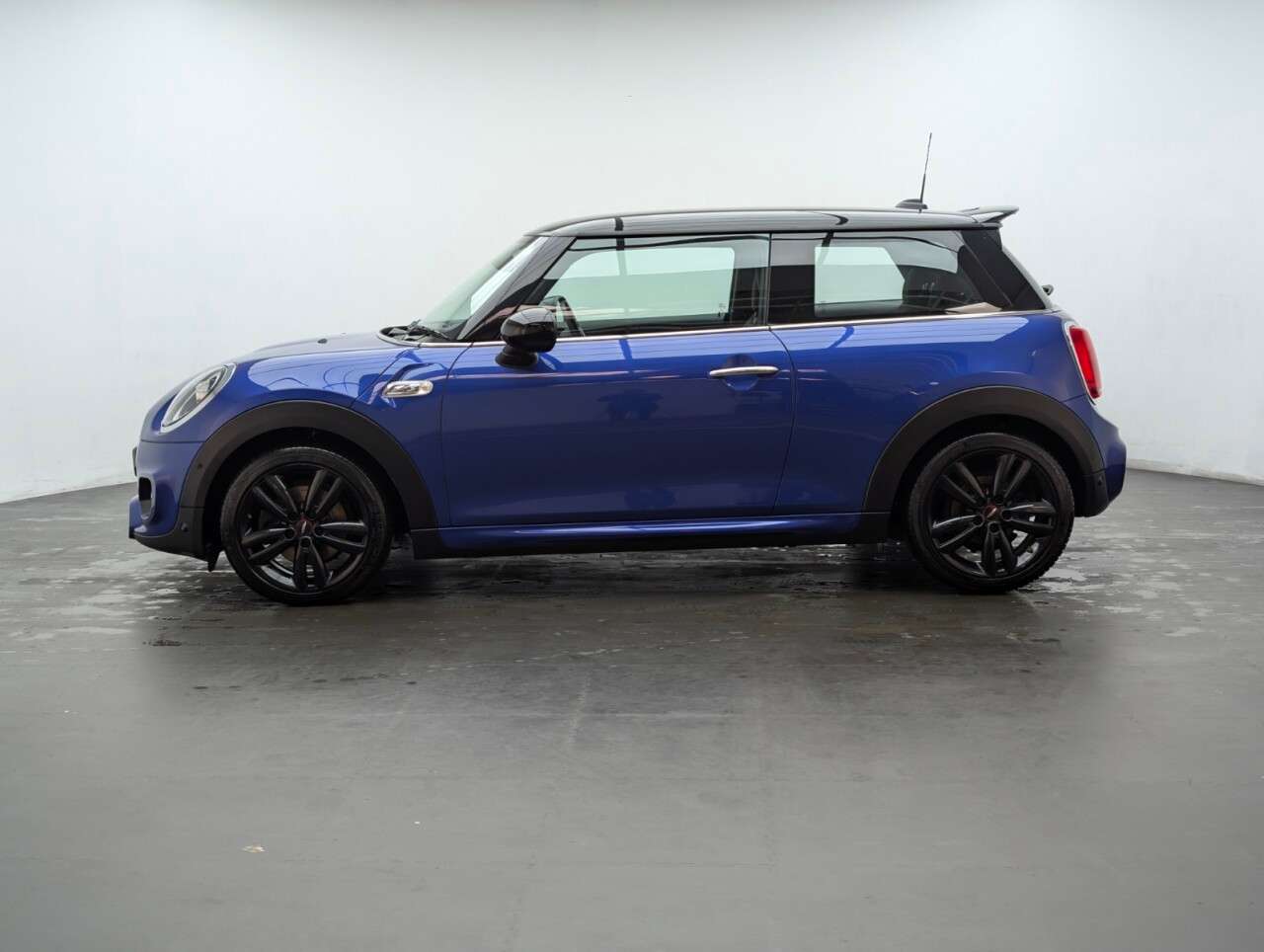 2019 MINI HATCH 2019 MINI HATCH