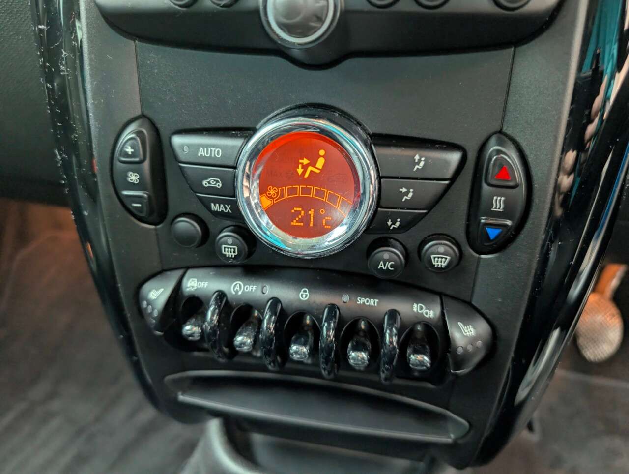 2016 MINI COUNTRYMAN 2016 MINI COUNTRYMAN