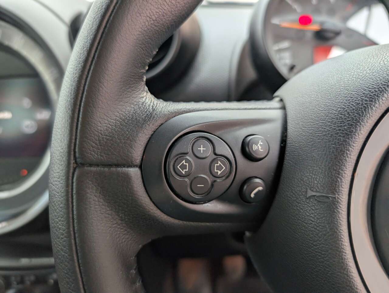 2016 MINI COUNTRYMAN 2016 MINI COUNTRYMAN