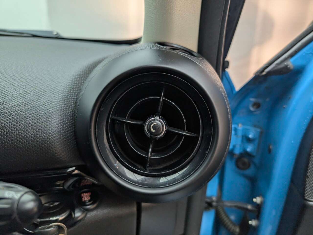 2016 MINI COUNTRYMAN 2016 MINI COUNTRYMAN