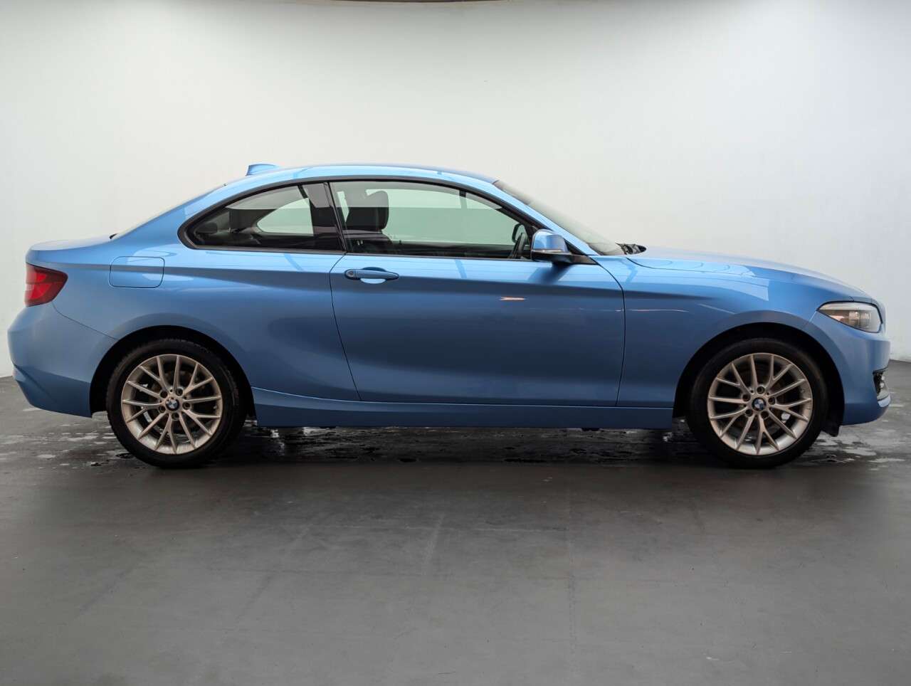 2019 BMW 2 SERIES 2019 BMW 2 SERIES