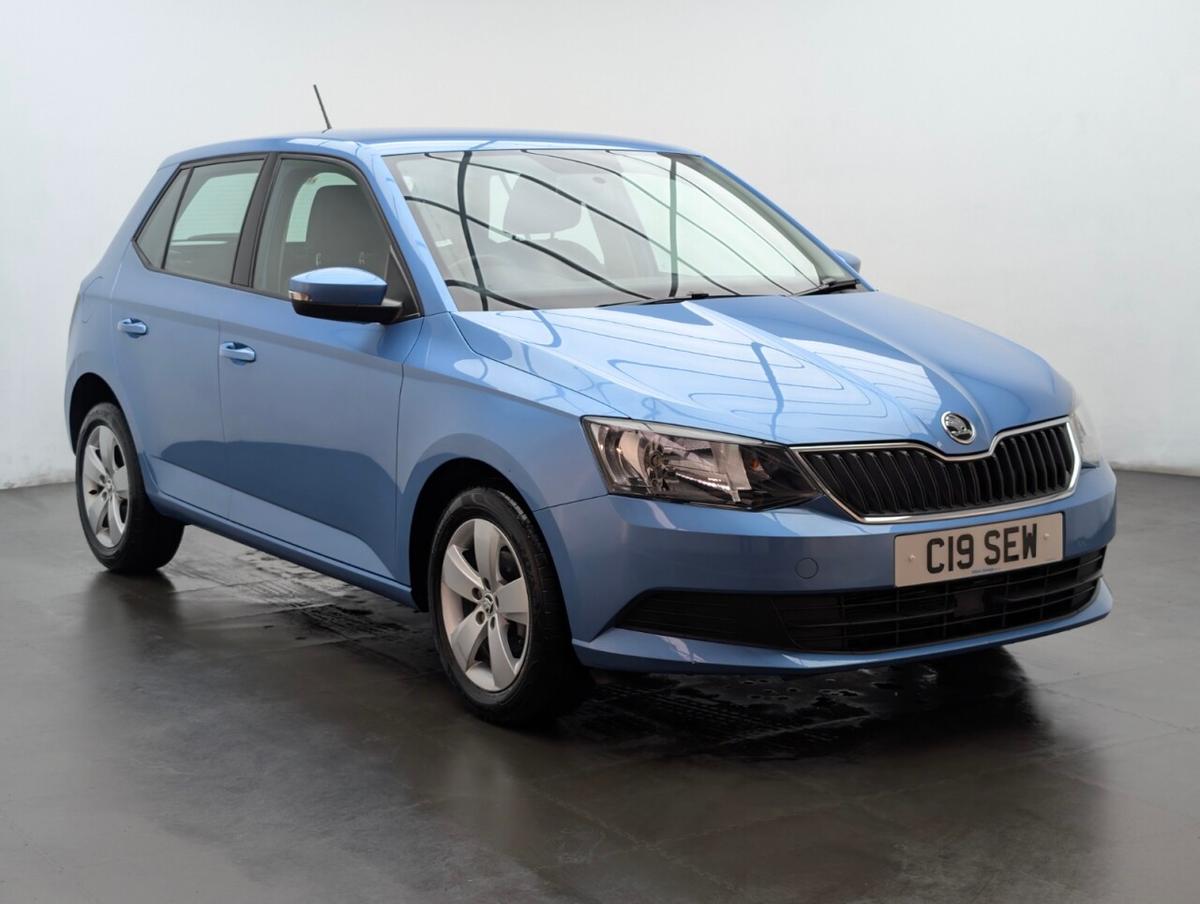 Check out this Skoda Fabia 2018 Petrol Manual