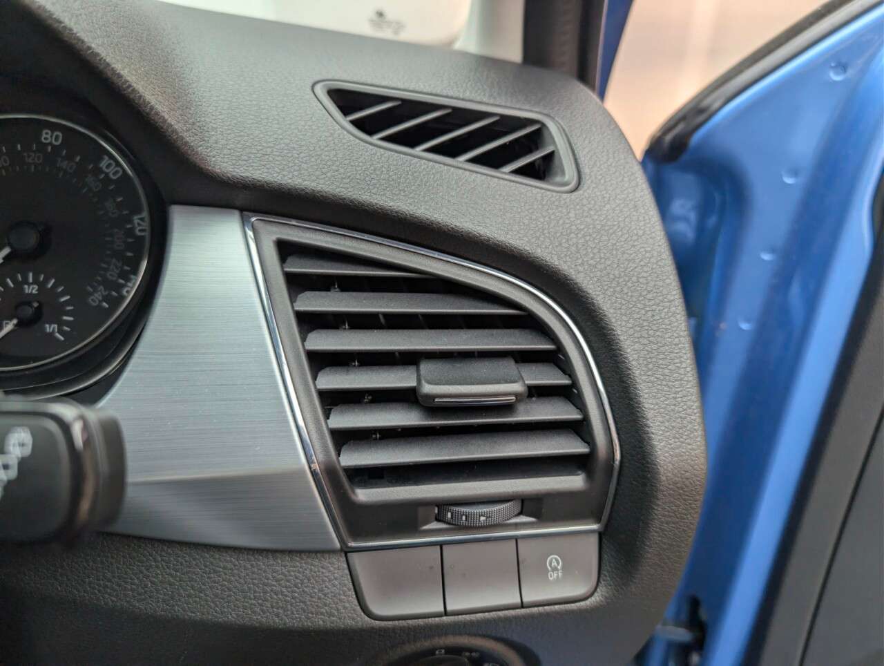 2018 SKODA FABIA 2018 SKODA FABIA