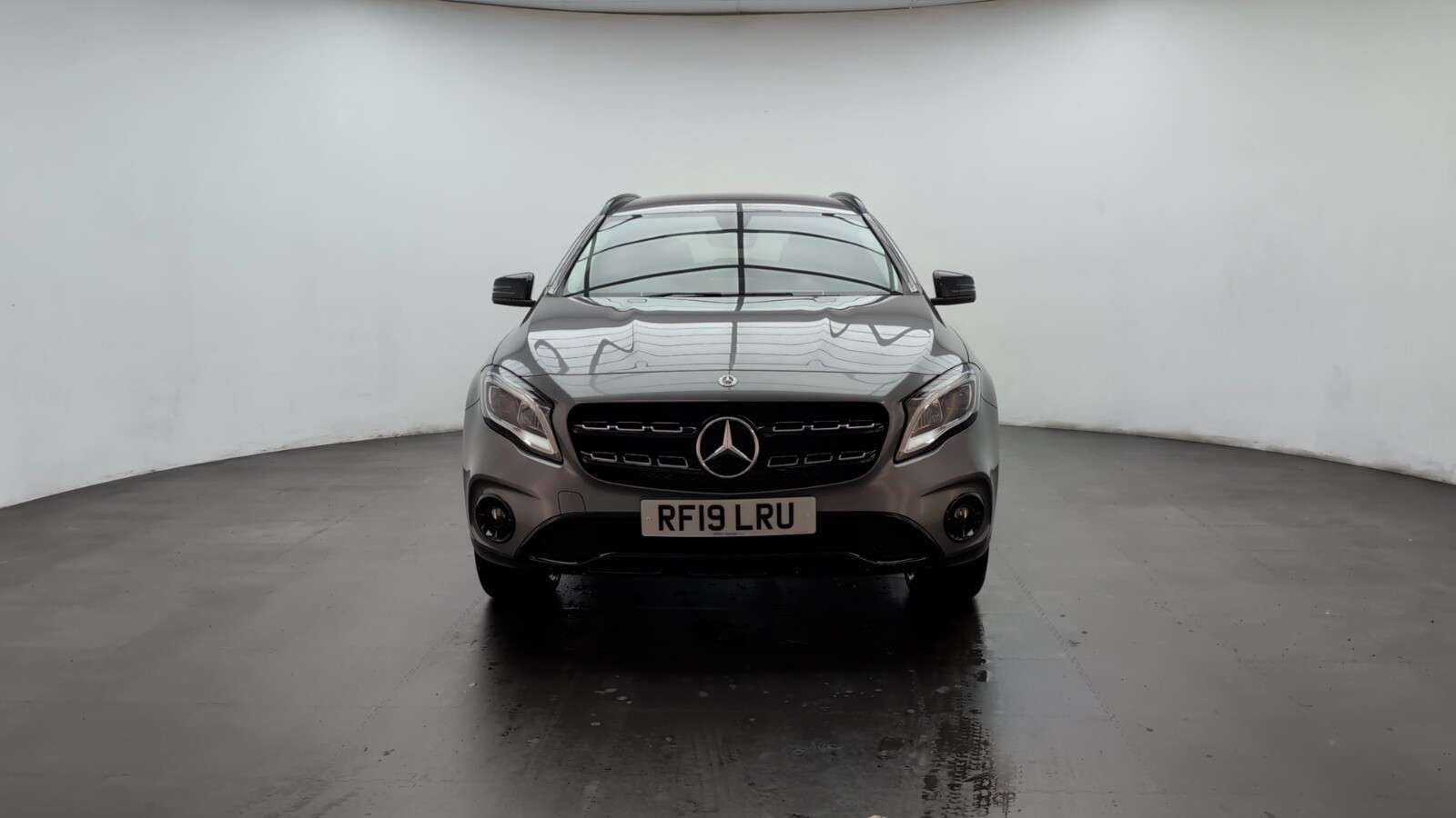 2019 MERCEDES-BENZ 180 2019 MERCEDES-BENZ 180