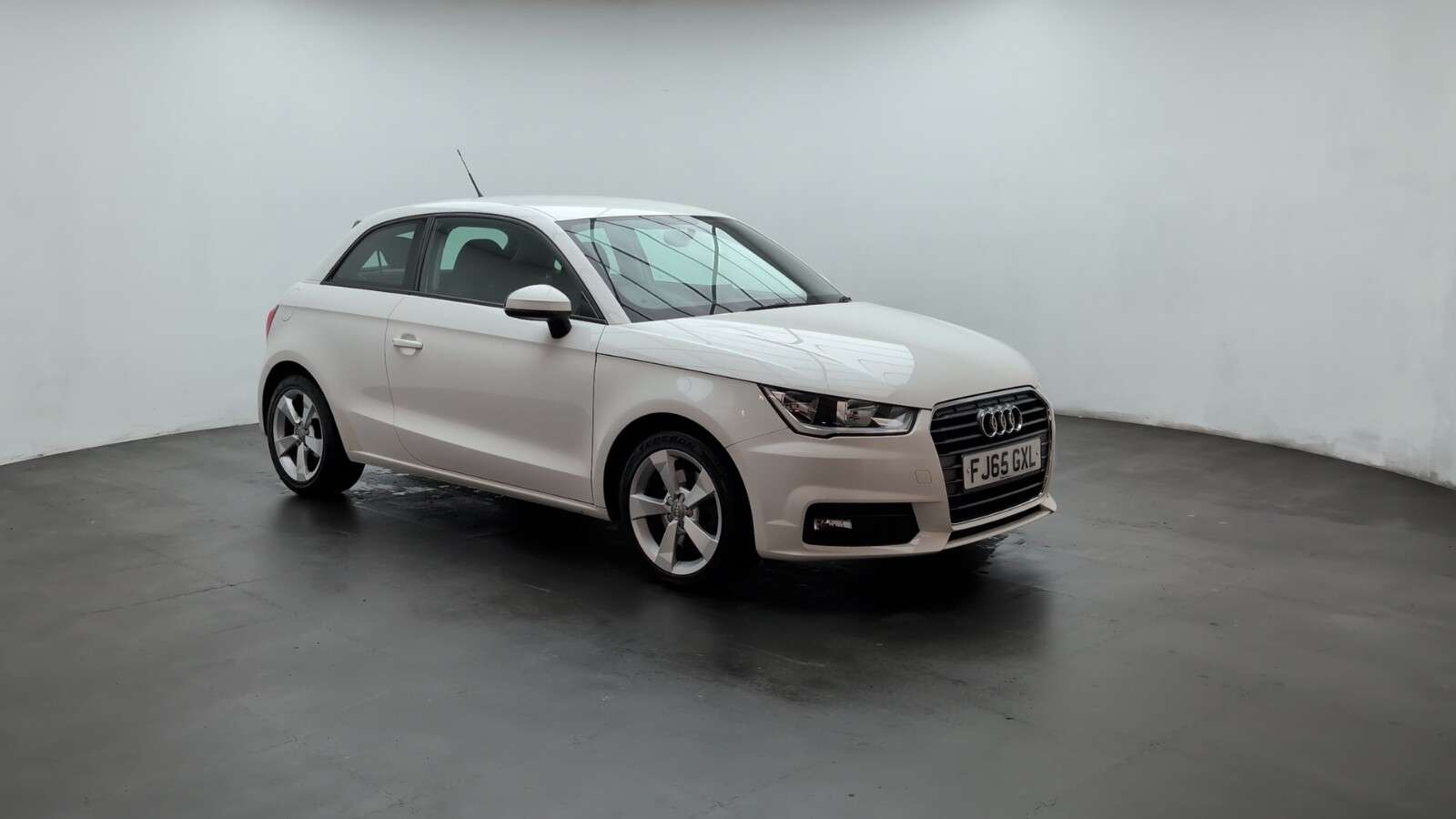 2015 AUDI A1 2015 AUDI A1