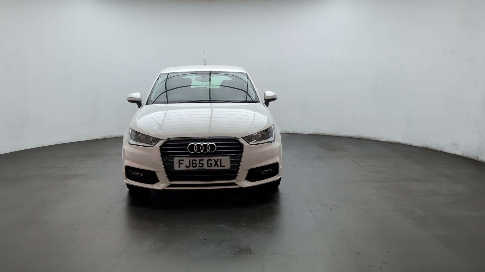 2015 AUDI A1 2015 AUDI A1