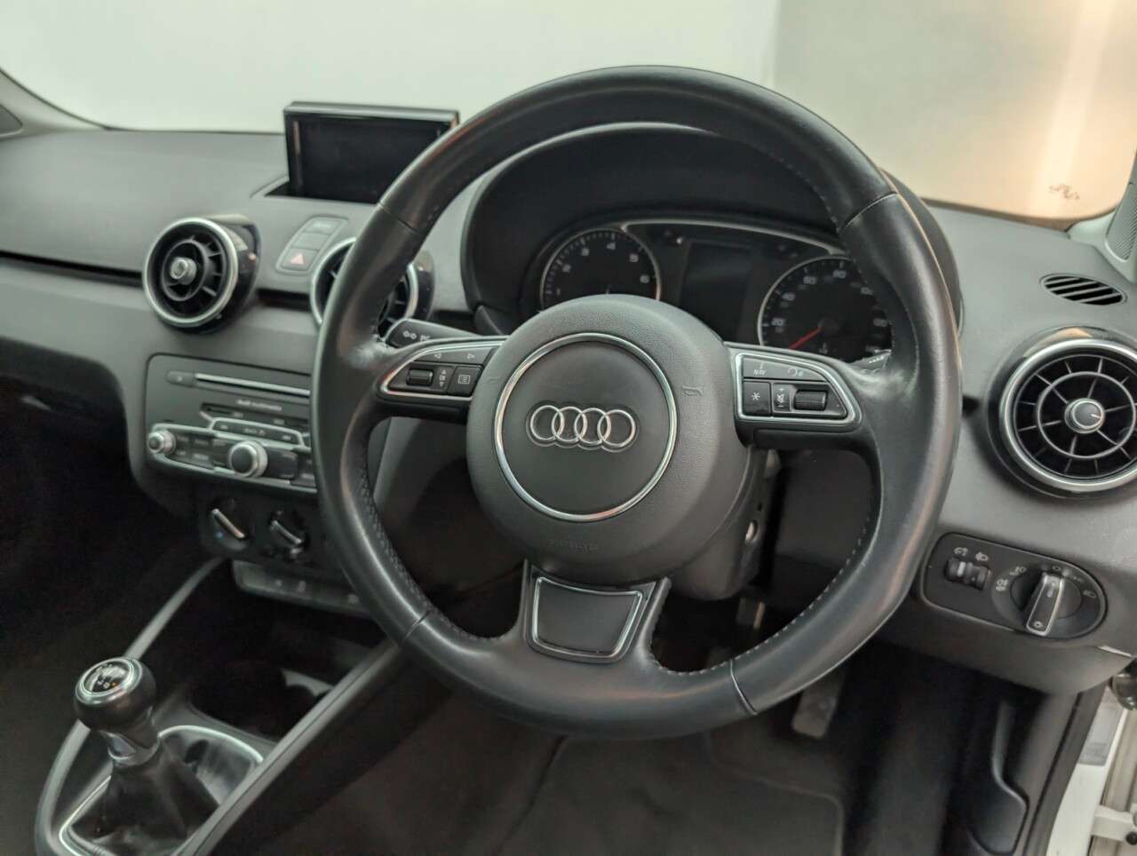 2015 AUDI A1 2015 AUDI A1