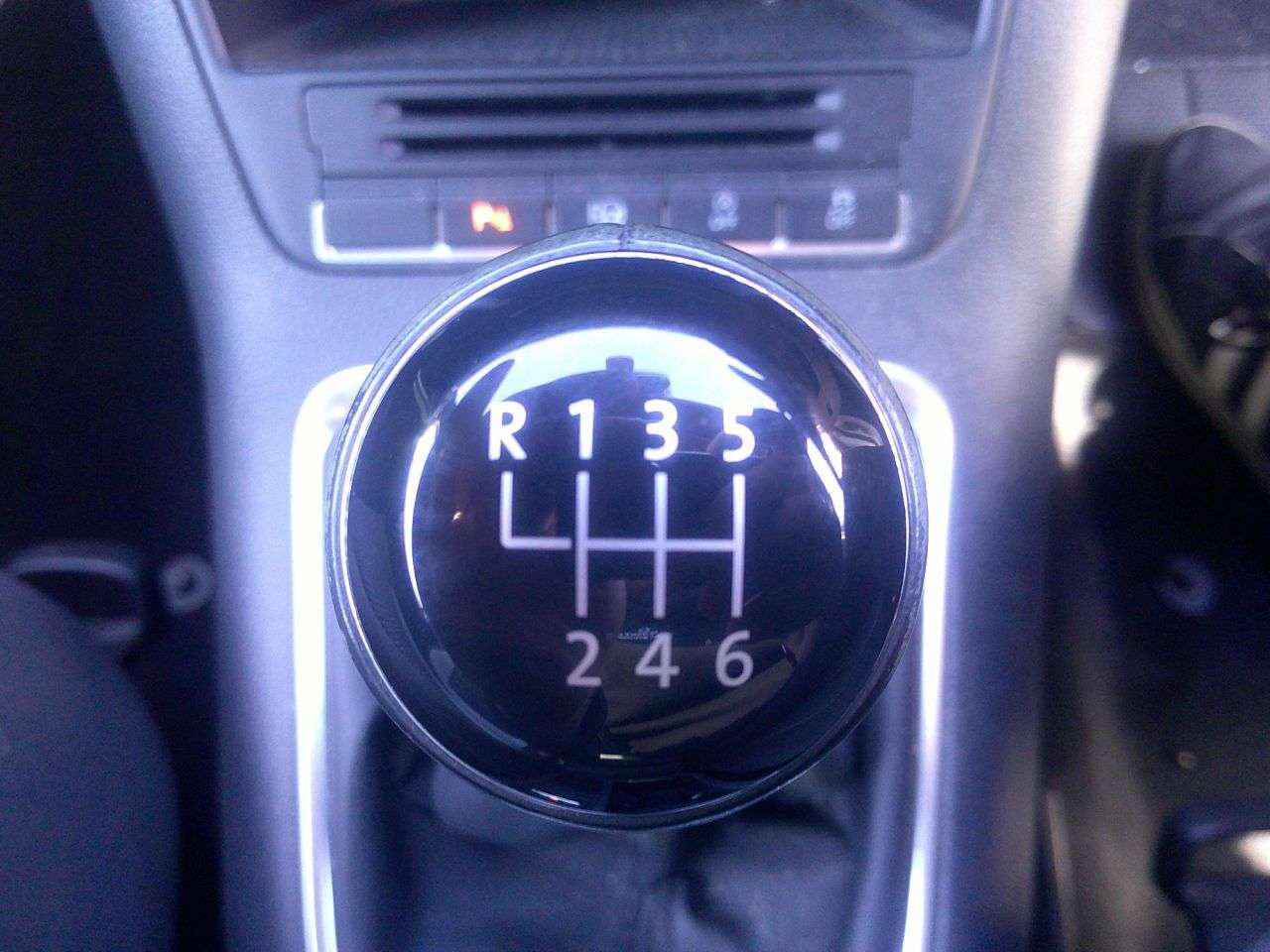 2012 VOLKSWAGEN TIGUAN 2012 VOLKSWAGEN TIGUAN