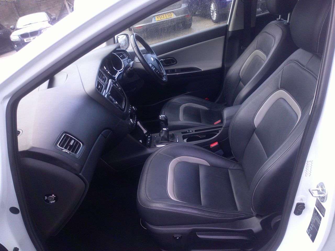 2014 KIA CEED 2014 KIA CEED