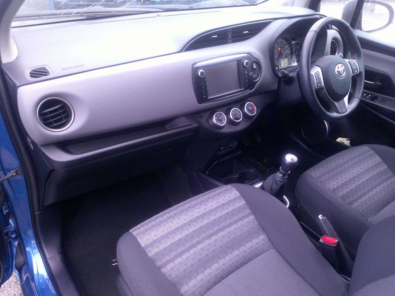 2016 TOYOTA YARIS 2016 TOYOTA YARIS