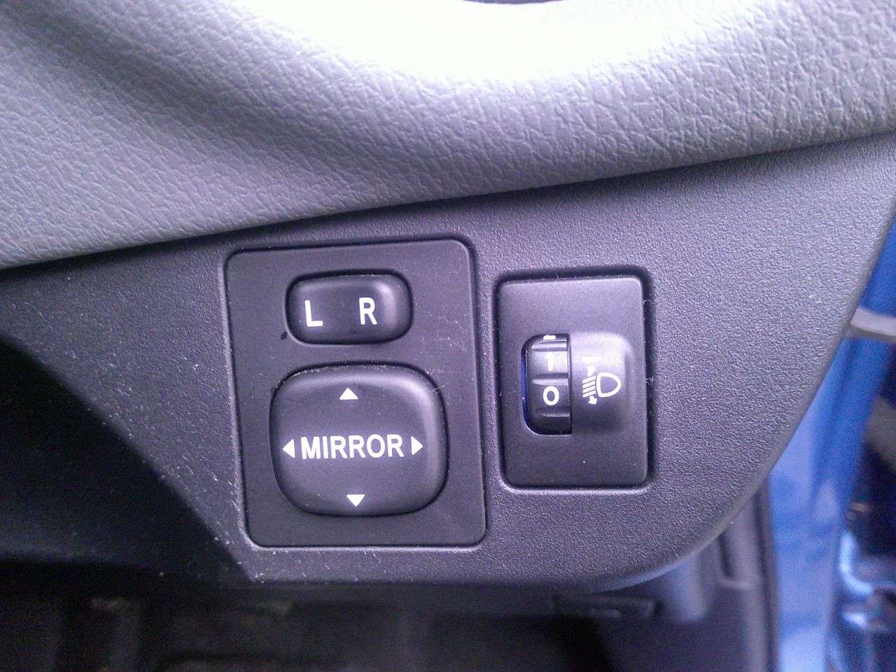 2016 TOYOTA YARIS 2016 TOYOTA YARIS