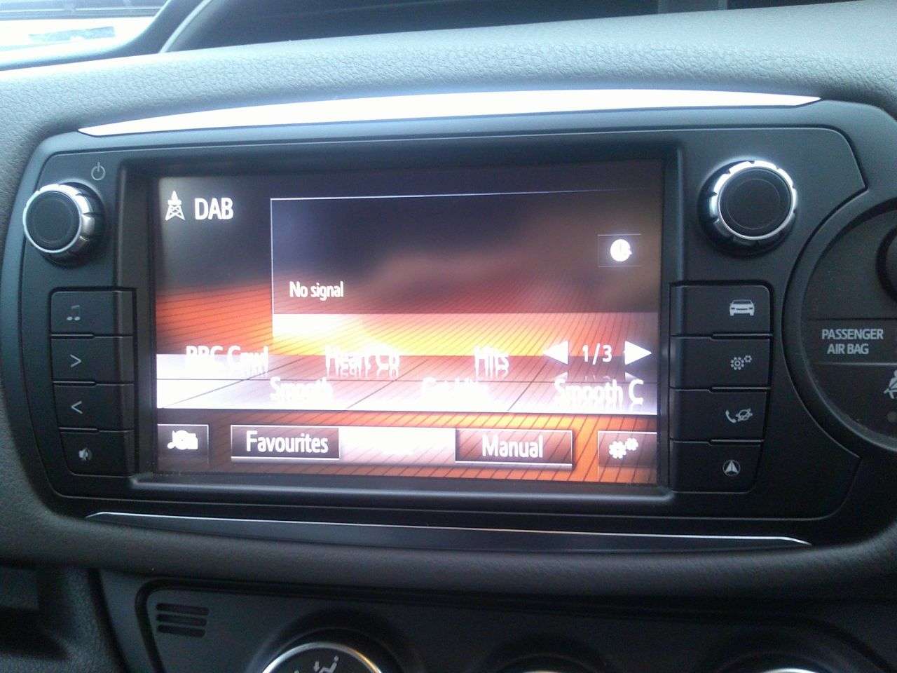 2016 TOYOTA YARIS 2016 TOYOTA YARIS