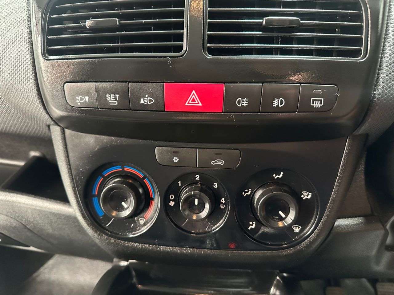 2023 FIAT DOBLO 2023 FIAT DOBLO