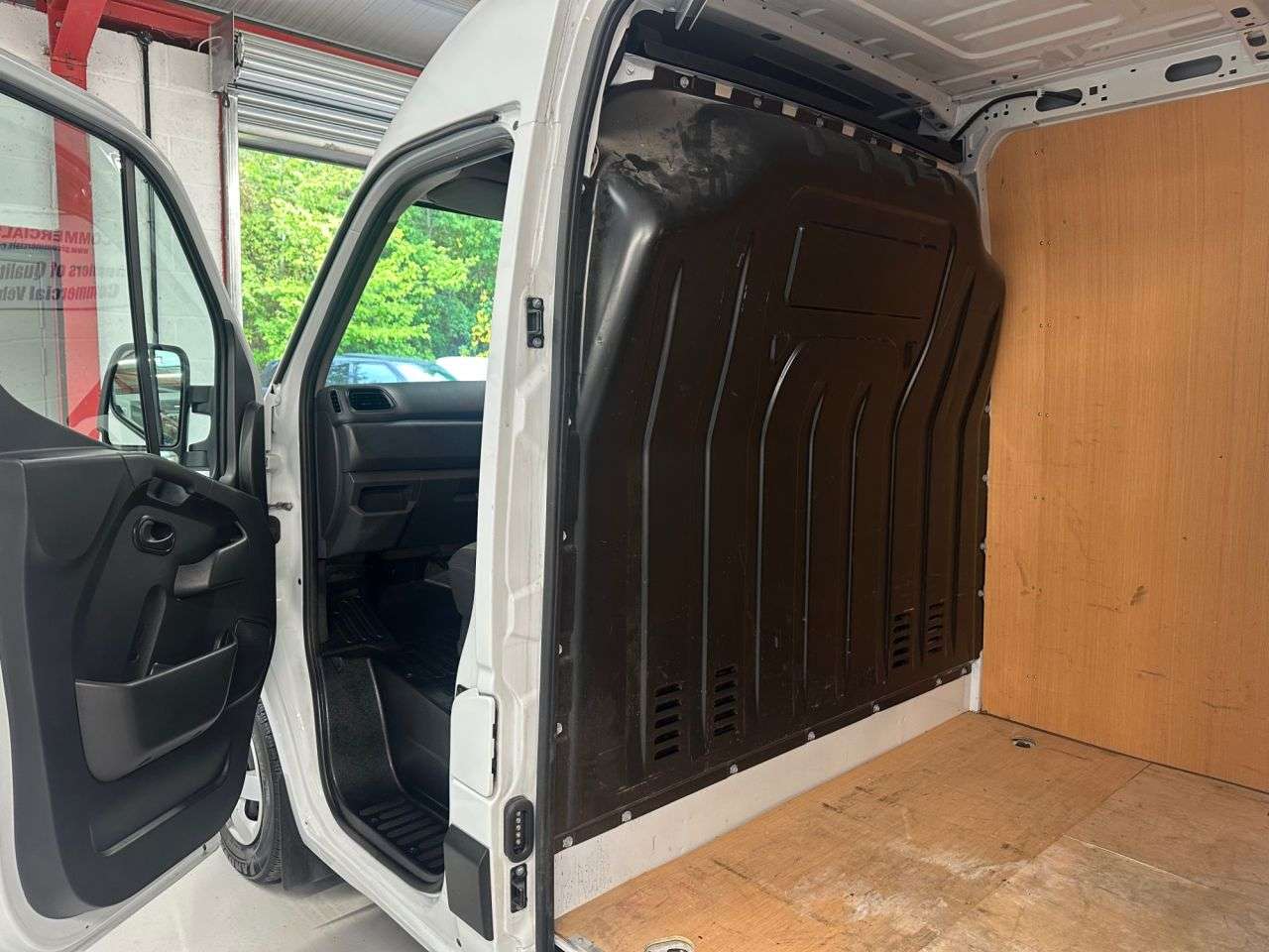 2021 RENAULT MASTER 2021 RENAULT MASTER