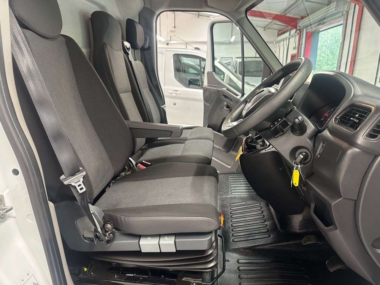 2021 RENAULT MASTER 2021 RENAULT MASTER