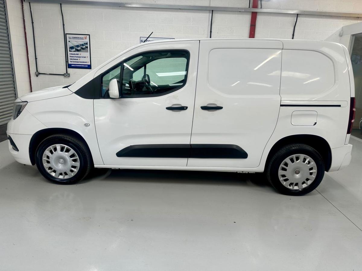 Check out this Vauxhall Combo 2021 Diesel Manual